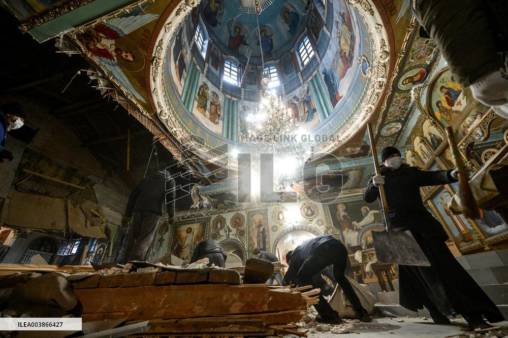 Russian troops launch missile attack at Zaporizhzhia