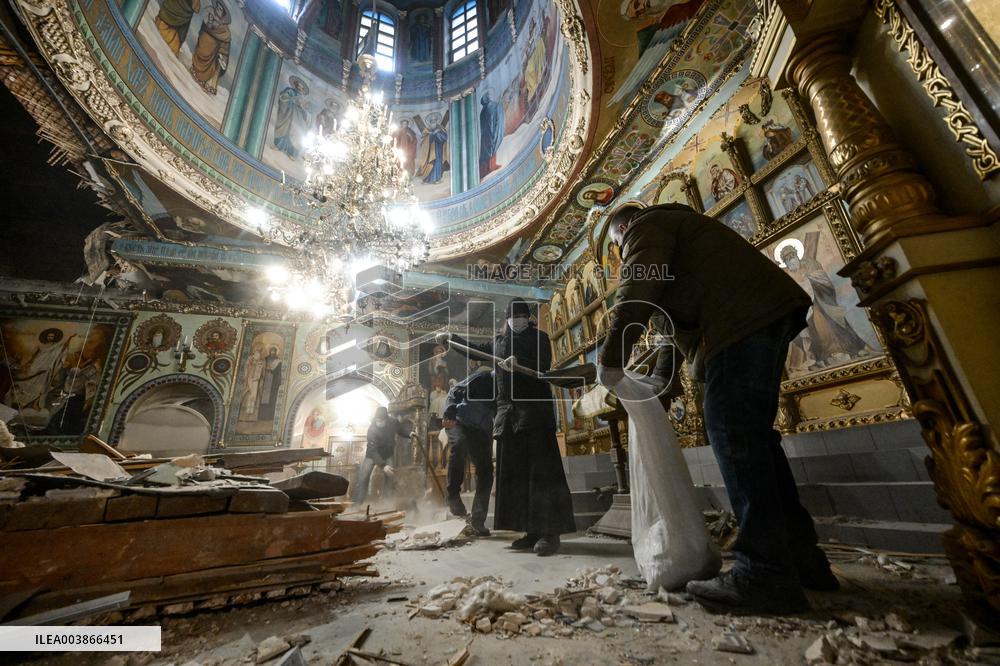 Russian troops launch missile attack at Zaporizhzhia