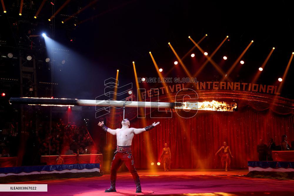 NO TABLOIDS: 47th International Circus Festival -Monte-Carlo