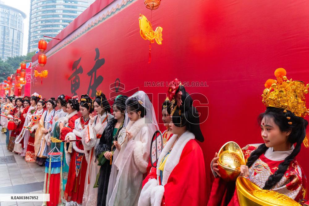 Hanfu Parade in Chongqing