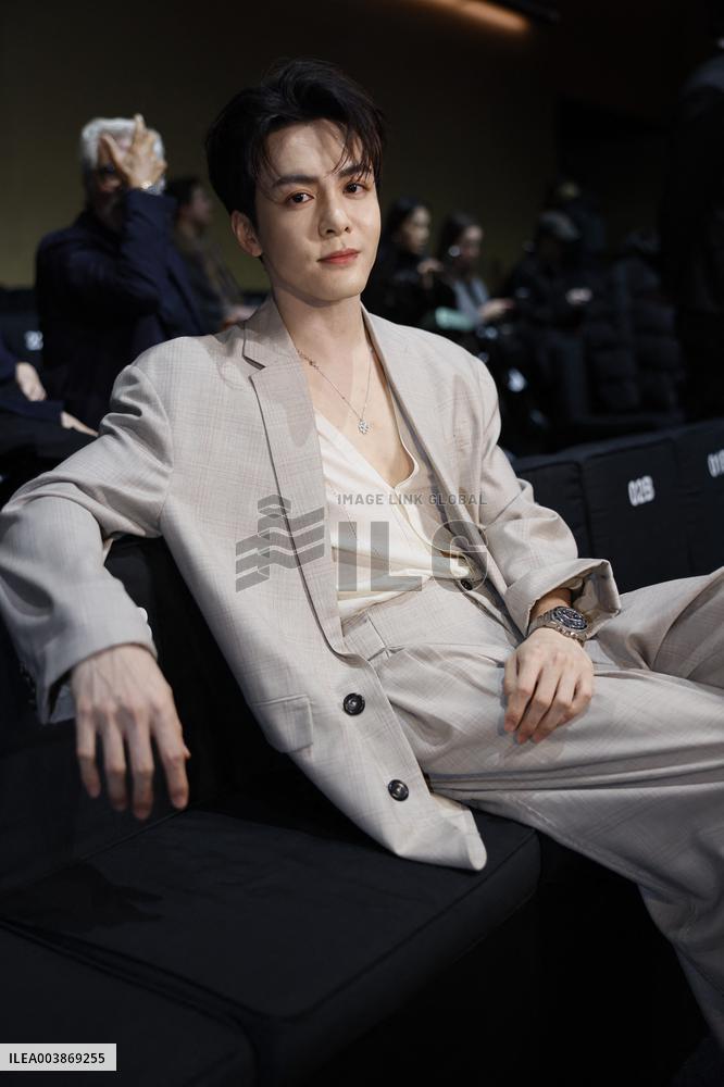 MFW - Emporio Armani Front Row