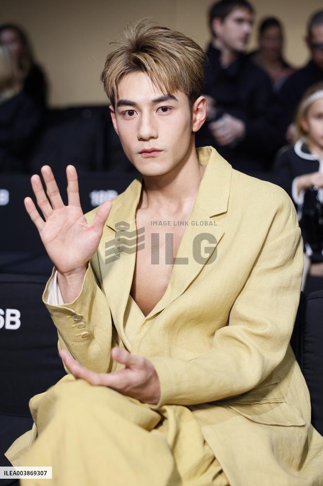 MFW - Emporio Armani Front Row