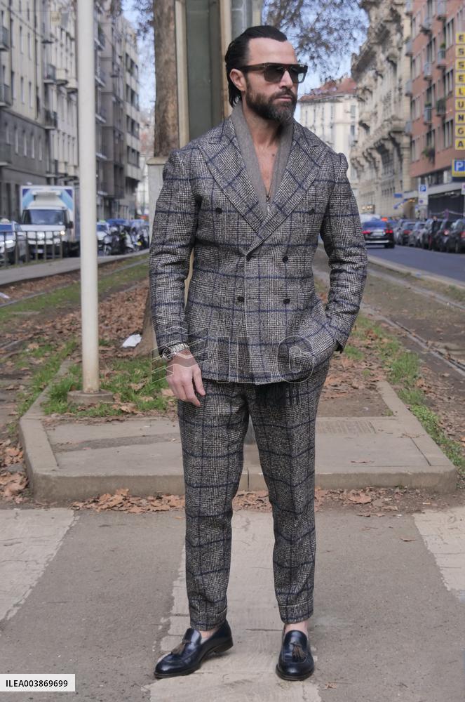 MFW - Dolce & Gabbana Street Style