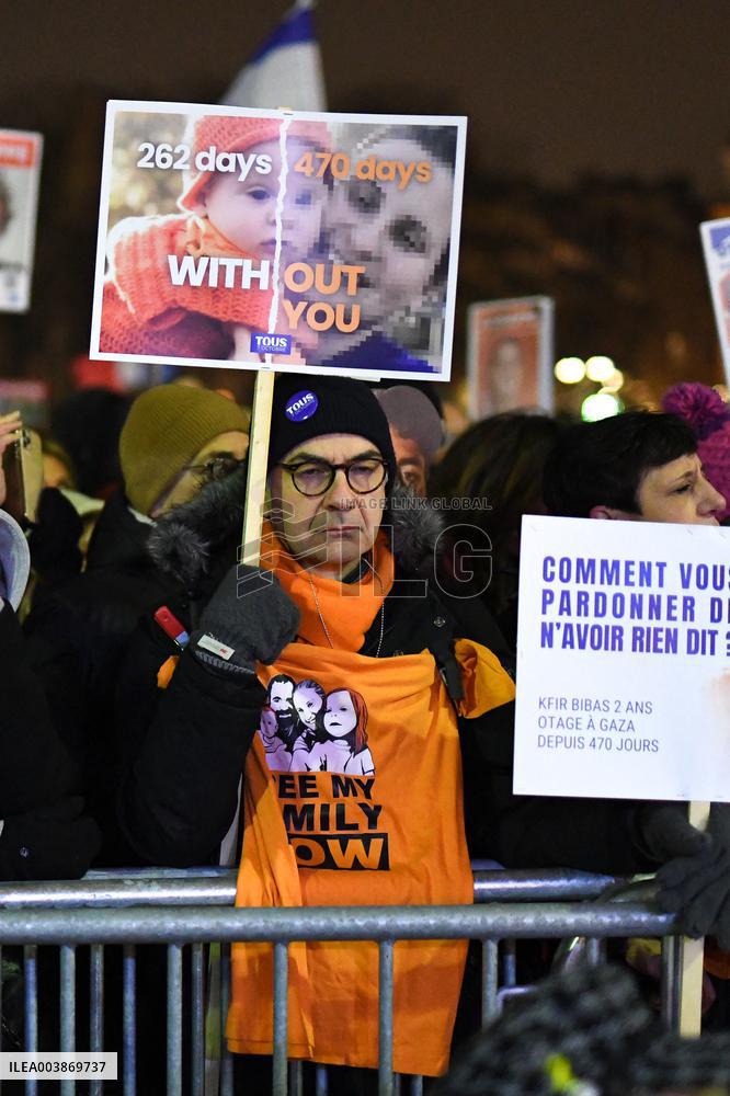 Rally In Support To The Hostages Held By Hamas - Paris