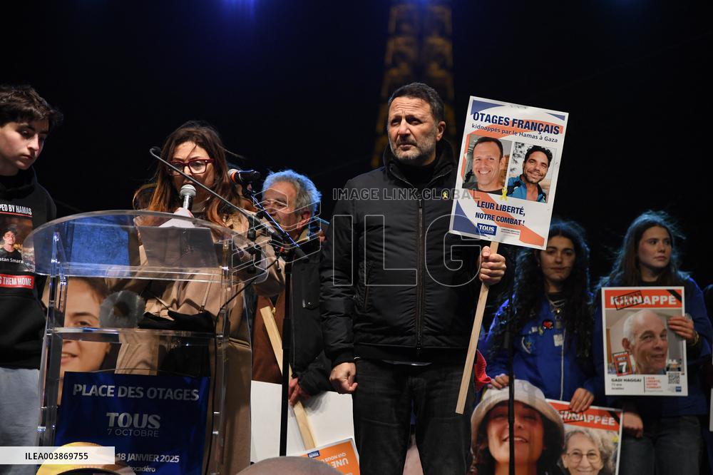 Rally In Support To The Hostages Held By Hamas - Paris