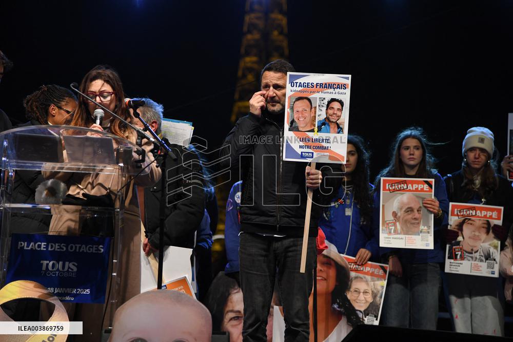 Rally In Support To The Hostages Held By Hamas - Paris