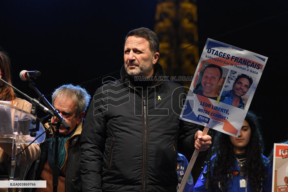 Rally In Support To The Hostages Held By Hamas - Paris
