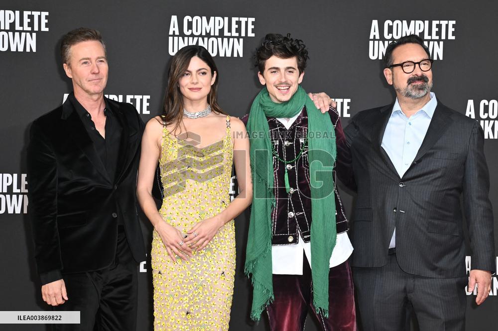 A Complete Unknown Premiere in Rome - Italy