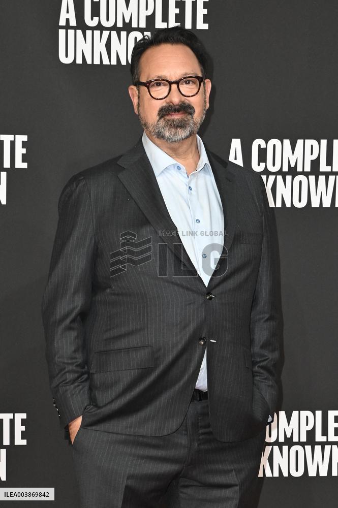 A Complete Unknown Premiere in Rome - Italy