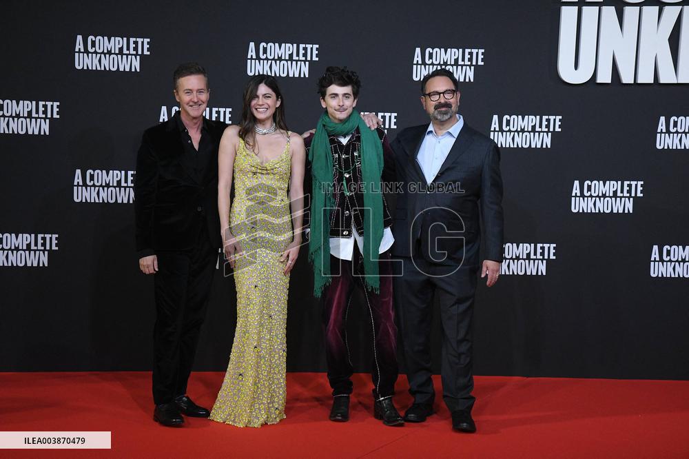 A Complete Unknown Premiere in Rome - Italy