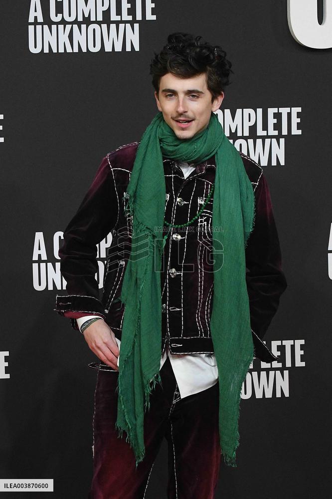 A Complete Unknown Premiere in Rome - Italy