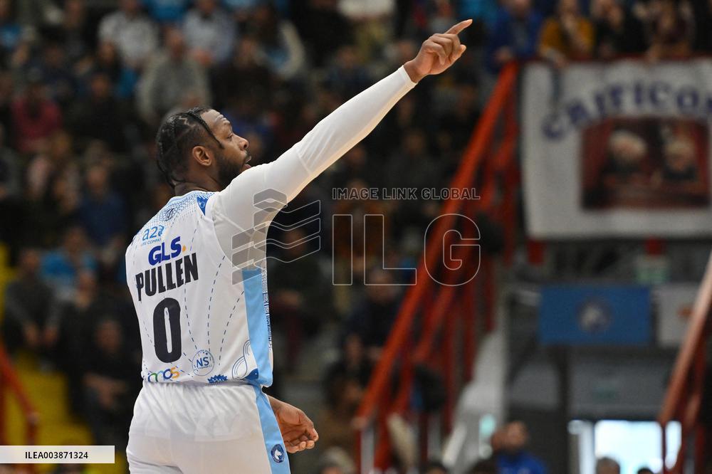 BASKET - Serie A - Napolibasket vs Banco di Sardegna Sassari
