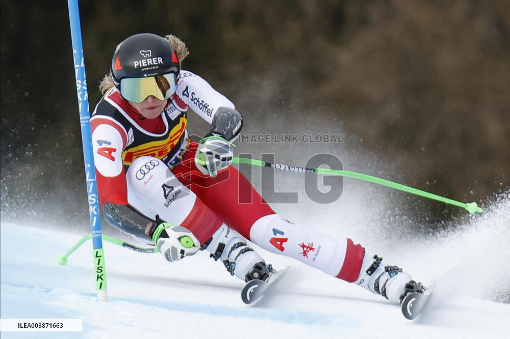 SPORT INVERNALI - Sci Alpino - AUDI FIS Ski World Cup - SuperG - Women