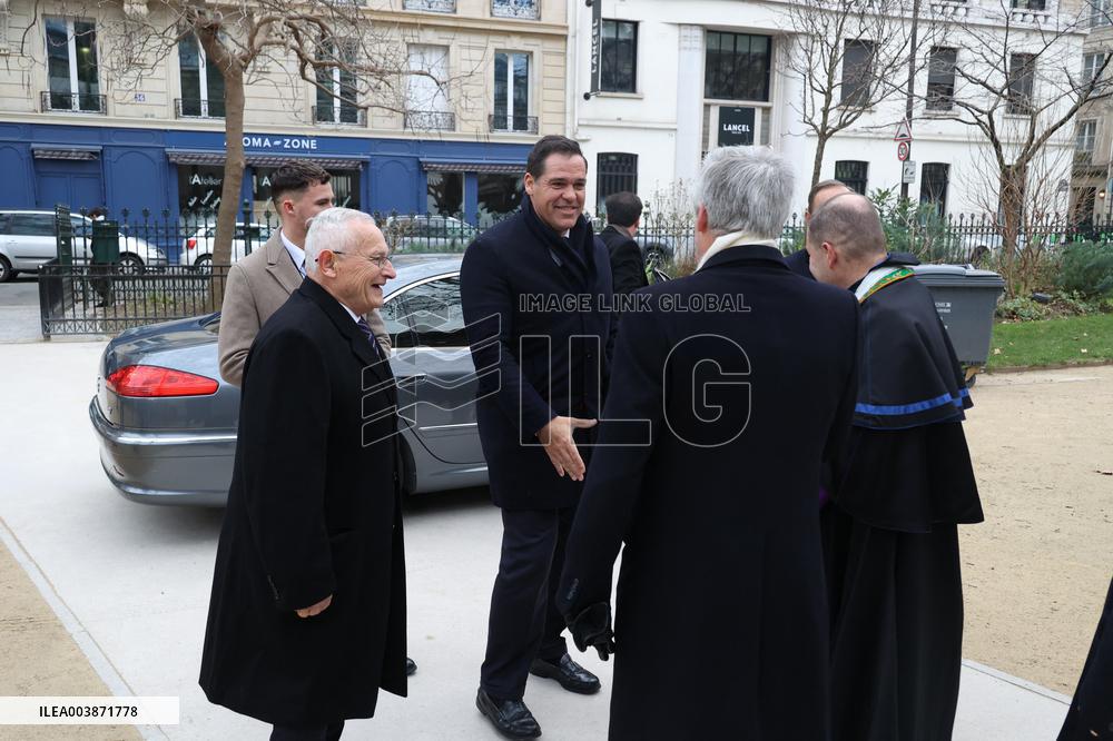 Exclusive - Louis Alphonse Of Bourbon At A Mass In Honor Of Louis Xvi - Paris