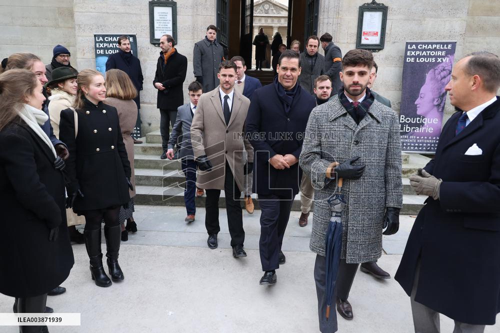 Exclusive - Louis Alphonse Of Bourbon At A Mass In Honor Of Louis Xvi - Paris