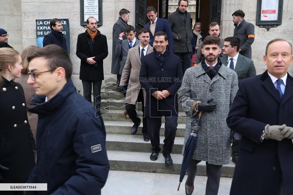 Exclusive - Louis Alphonse Of Bourbon At A Mass In Honor Of Louis Xvi - Paris