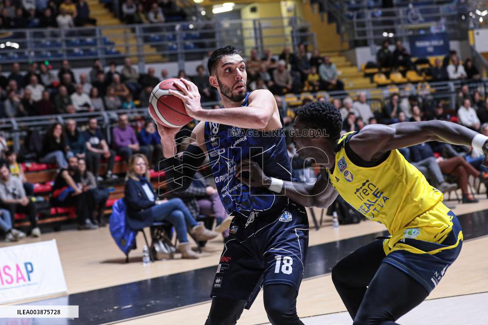 BASKET - Serie A2 - Reale Mutua basket Torino vs Gruppo Mascio Orzinuovi