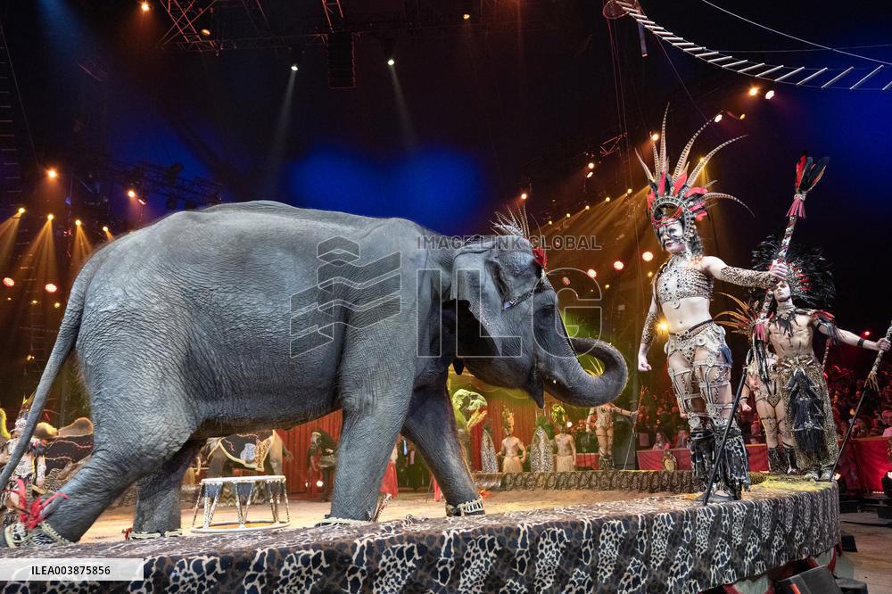 NO TABLOIDS: 47th International Circus Festival -Monte-Carlo