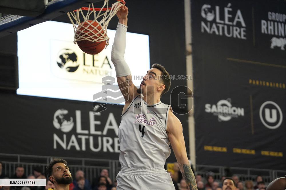 Basketball - La Rochelle V Paris