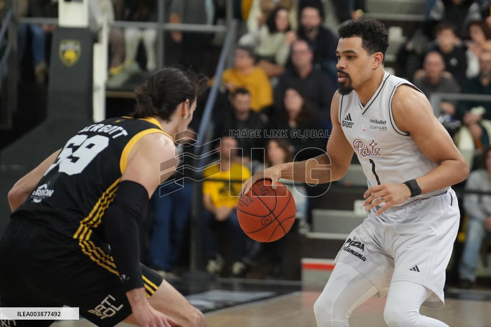Basketball - La Rochelle V Paris