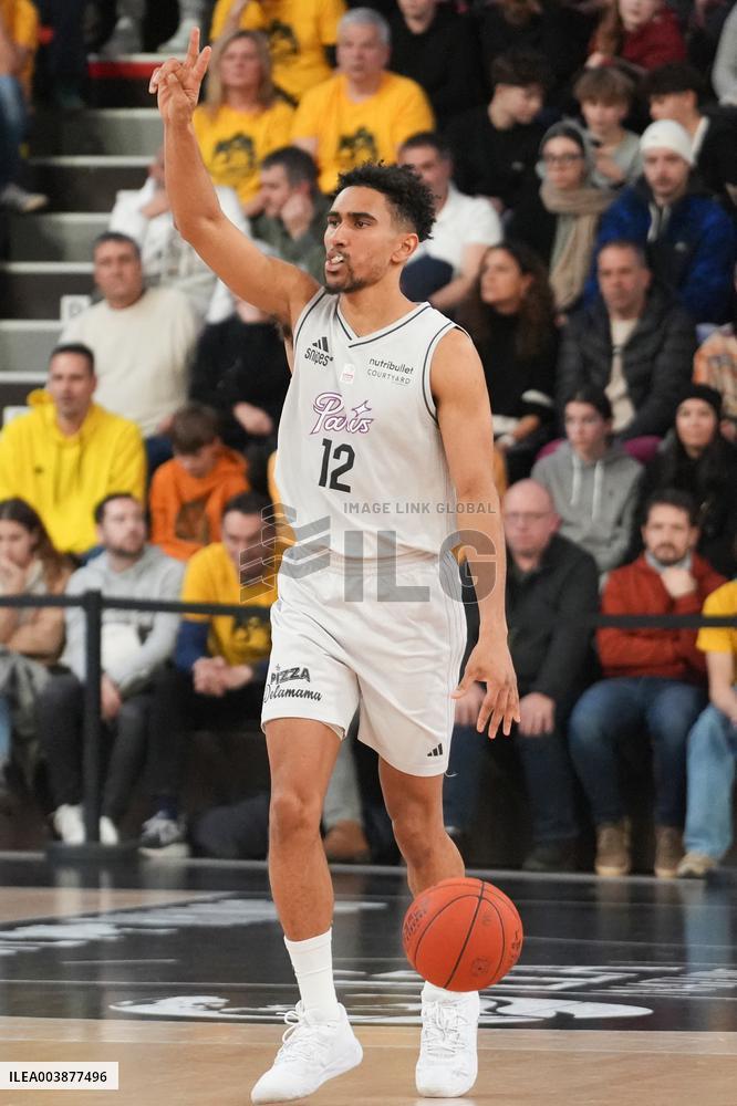 Basketball - La Rochelle V Paris