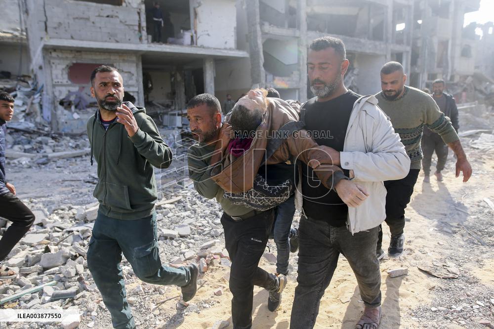 Displaced Residents Return To Their Homes After Over A Year Of Conflic - Gaza