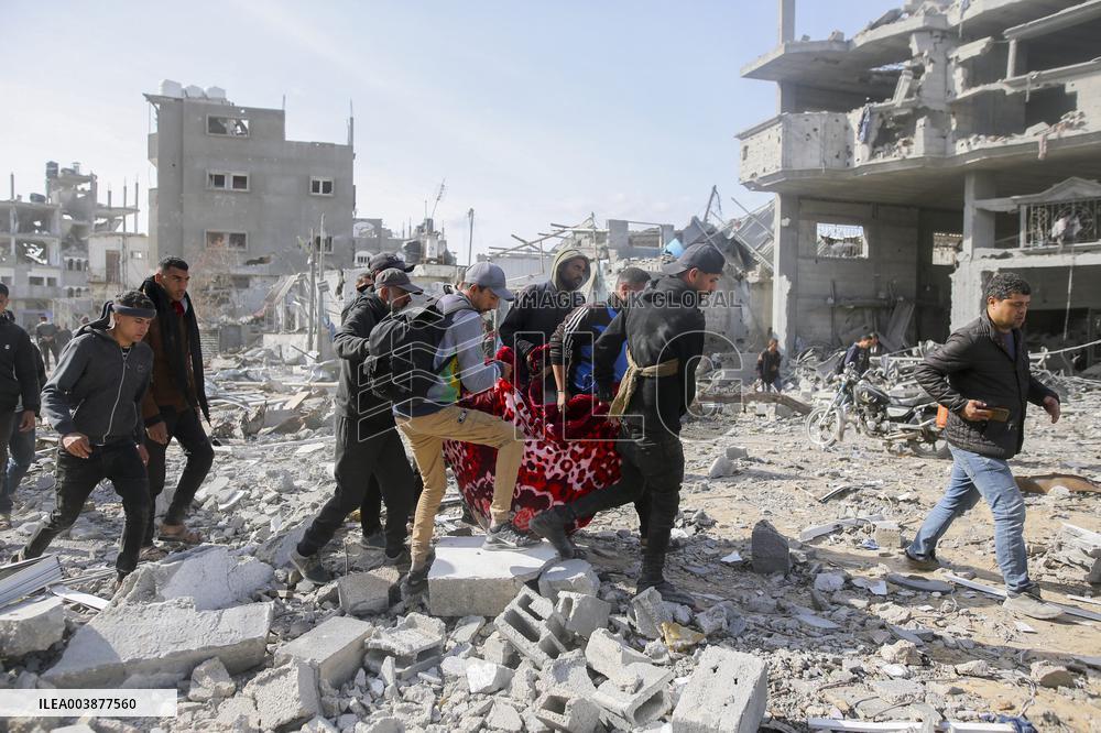 Displaced Residents Return To Their Homes After Over A Year Of Conflic - Gaza