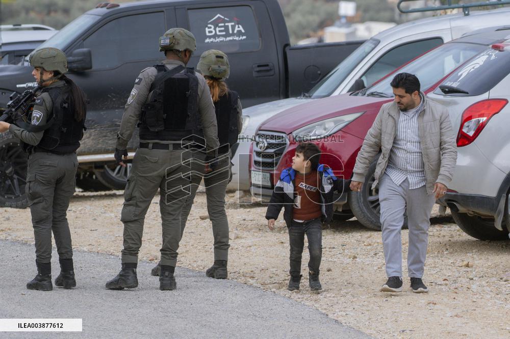 Israeli Occupation Forces Suppressed Palestinian Worshipers Near Mount Sbeih