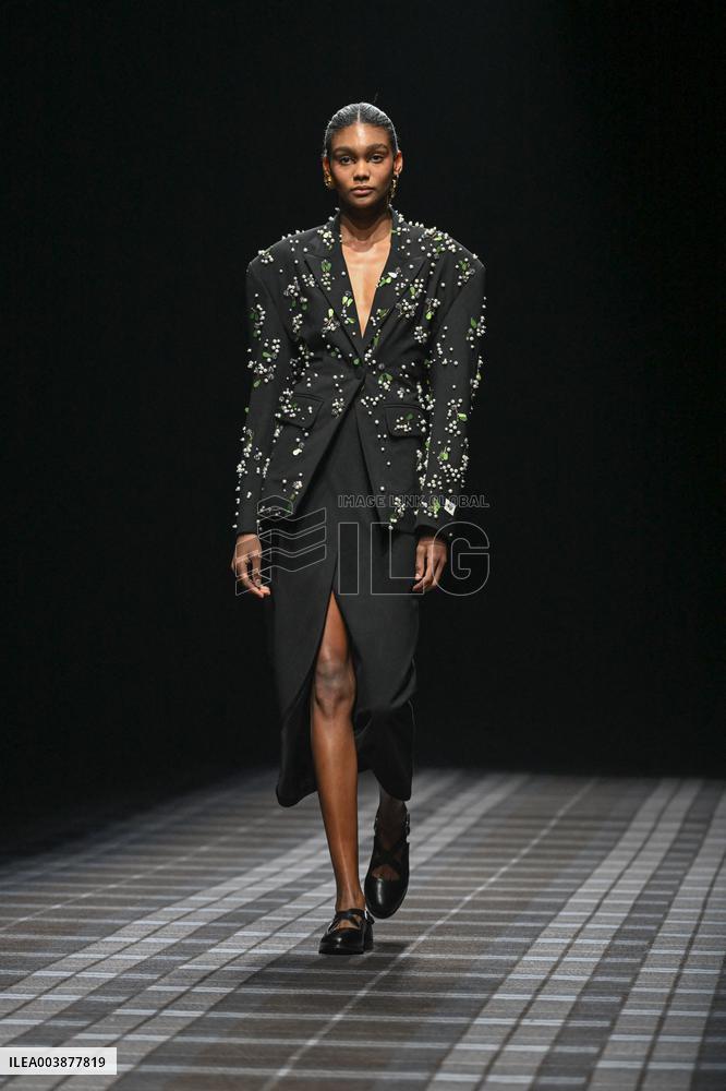 MFW - Dhruv Kapoor Runway