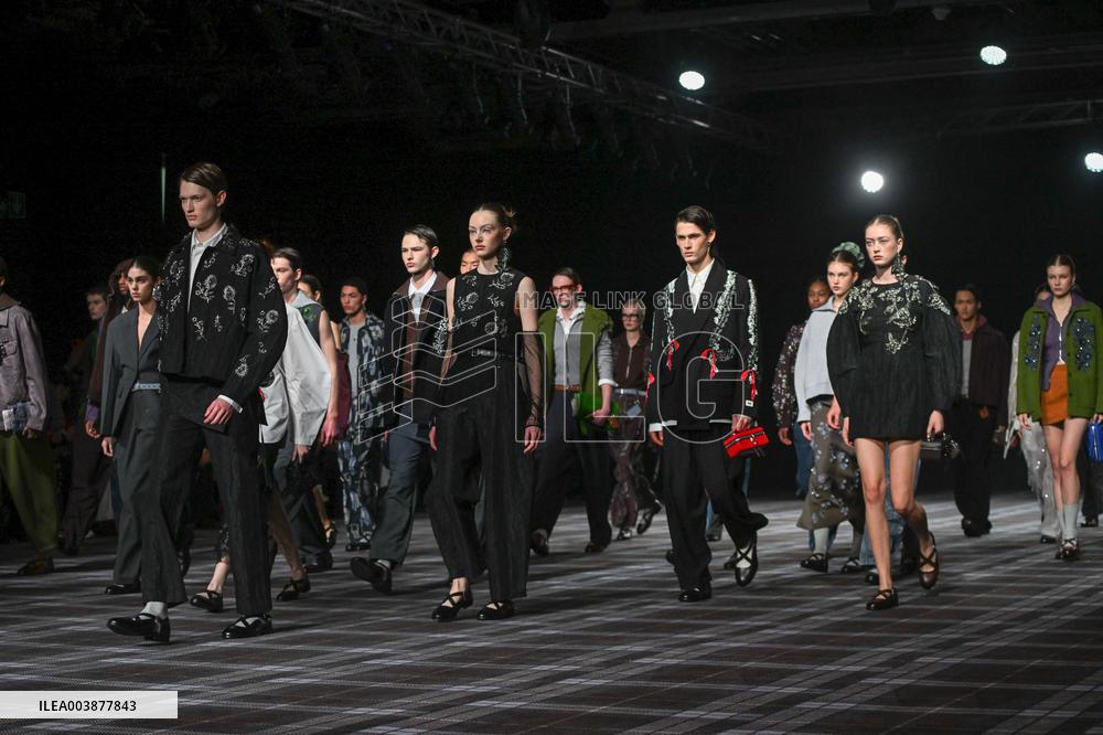 MFW - Dhruv Kapoor Runway