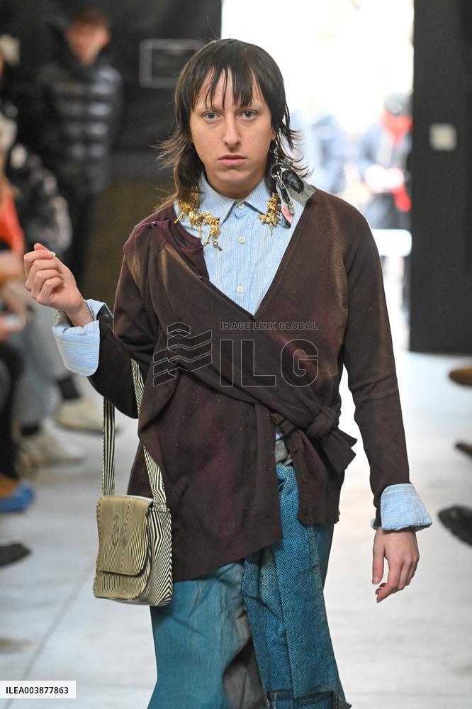 MFW - Simon Cracker Runway