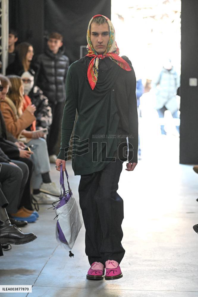 MFW - Simon Cracker Runway