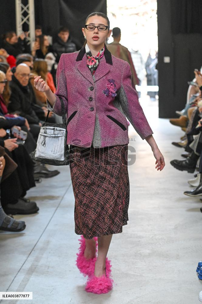 MFW - Simon Cracker Runway