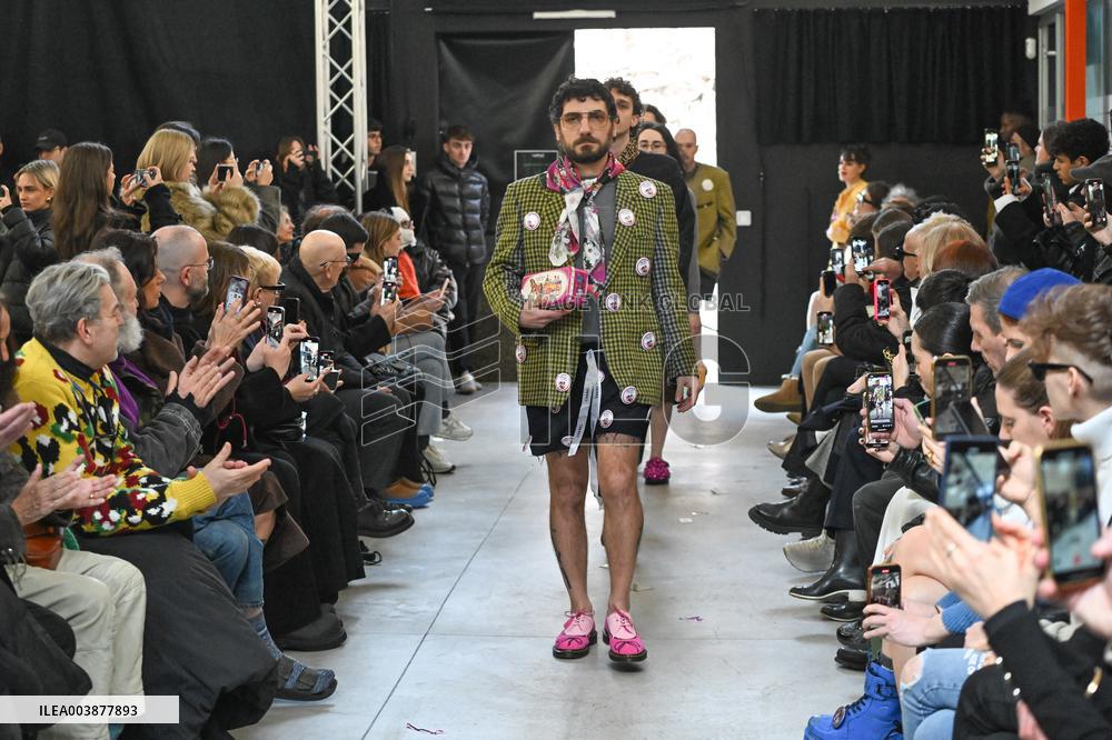 MFW - Simon Cracker Runway