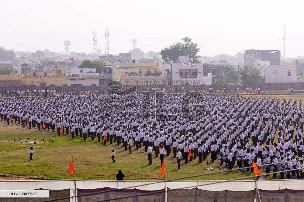 RSS Members Take Part In A Route-March In Ajmer - India