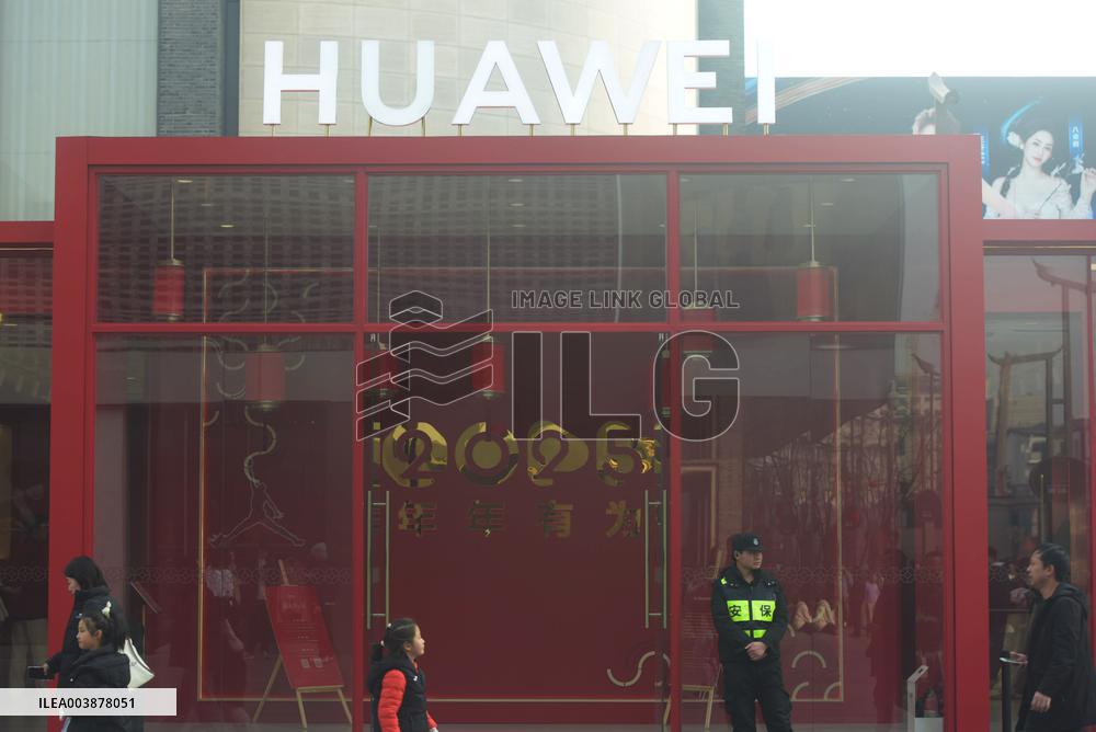 Huawei Pays A Dividend of 81.8 Billion Chinese Yuan in 2024