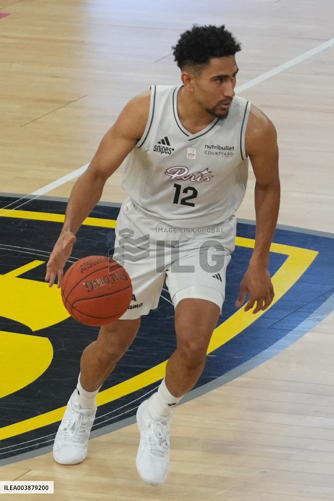 Basketball - La Rochelle V Paris
