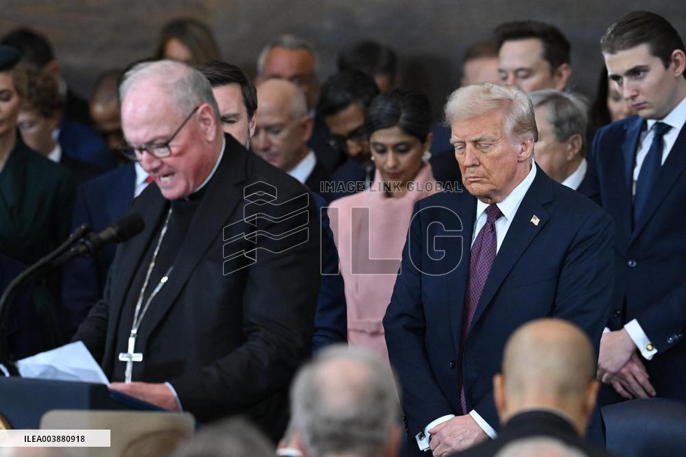 Trump and Vance Swearing-In Ceremony - USA
