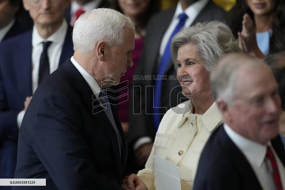 Trump and Vance Swearing-In Ceremony - USA