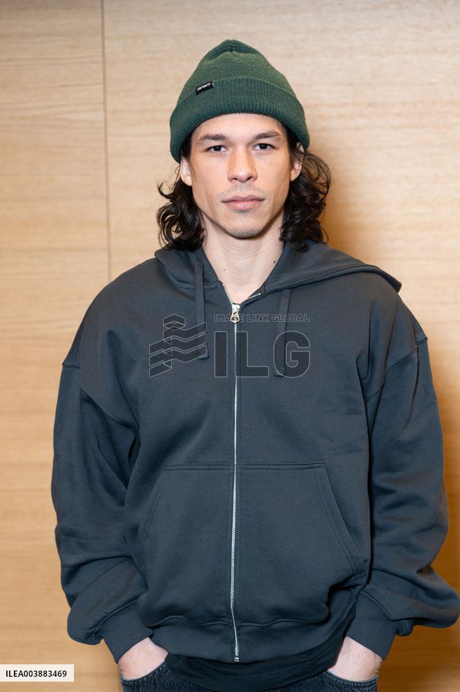 Brule Le Sang Premiere - Paris AJ