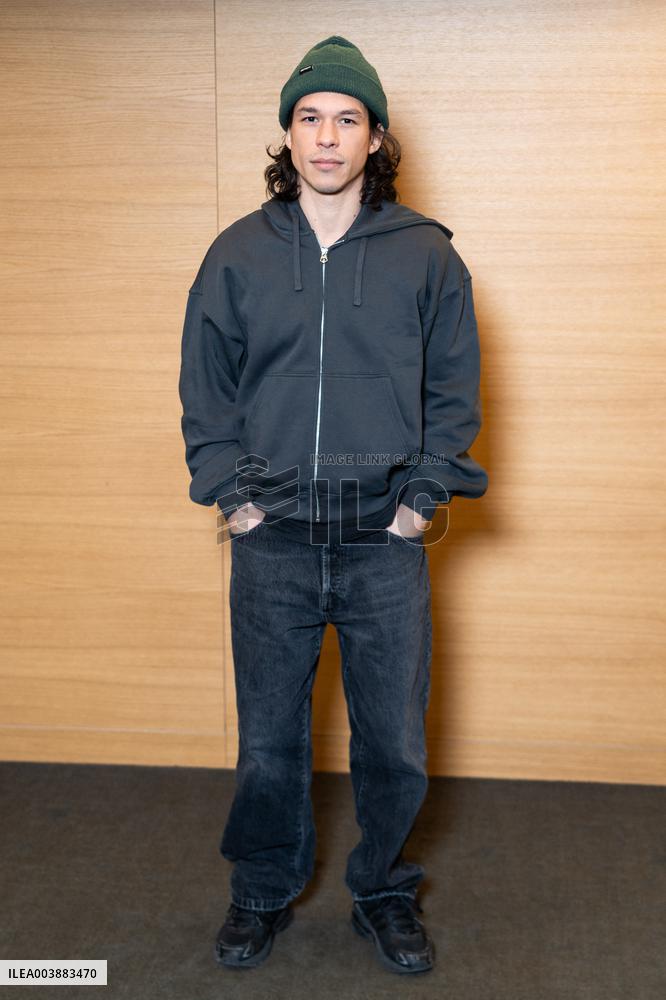 Brule Le Sang Premiere - Paris AJ