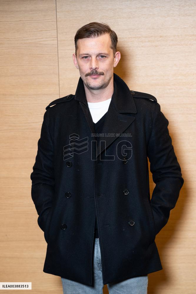 Brule Le Sang Premiere - Paris AJ