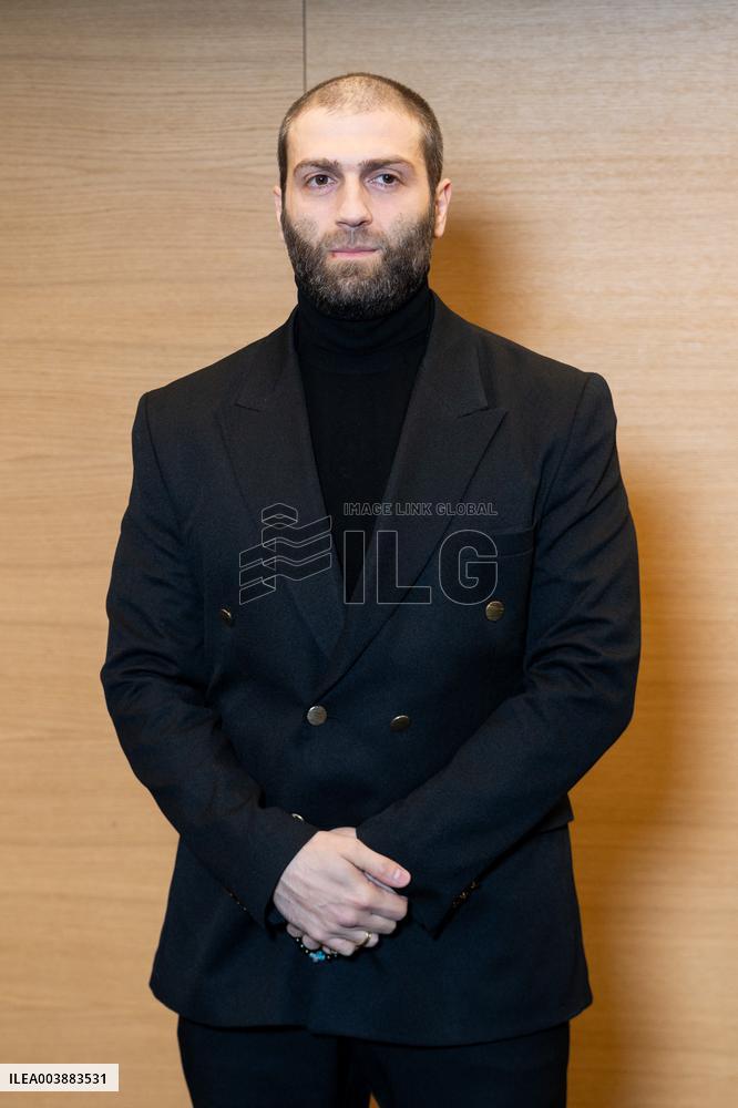 Brule Le Sang Premiere - Paris AJ