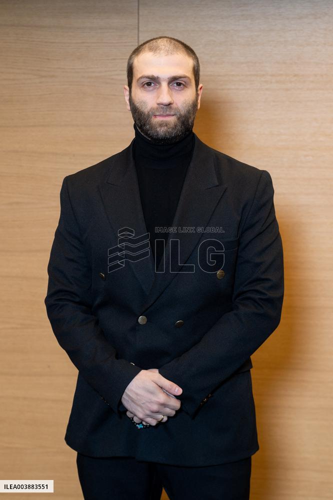 Brule Le Sang Premiere - Paris AJ