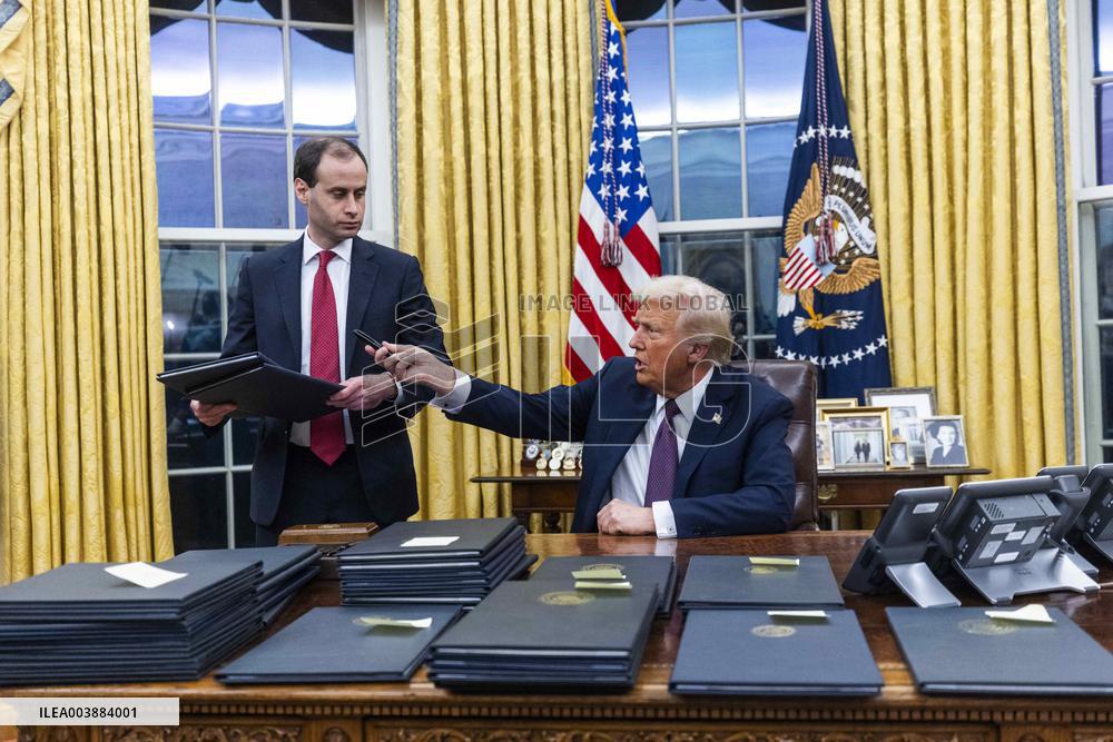 President Trump Numerous Executive Orders On The First Day Of His Presidency - DC