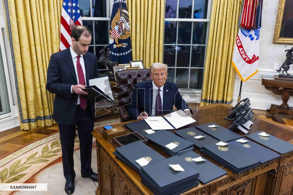 President Trump Numerous Executive Orders On The First Day Of His Presidency - DC