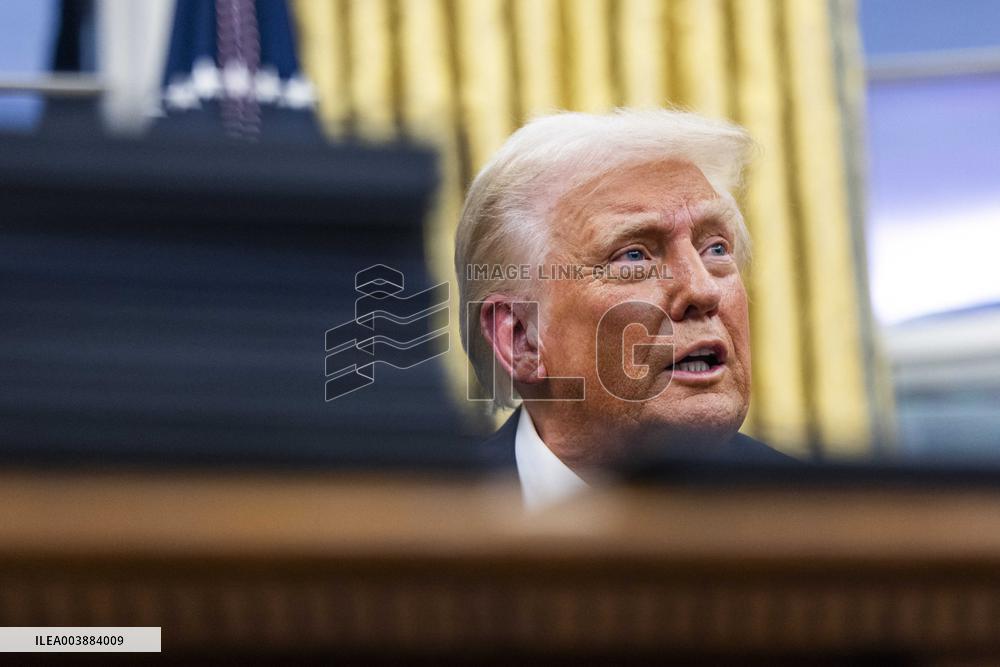 President Trump Numerous Executive Orders On The First Day Of His Presidency - DC