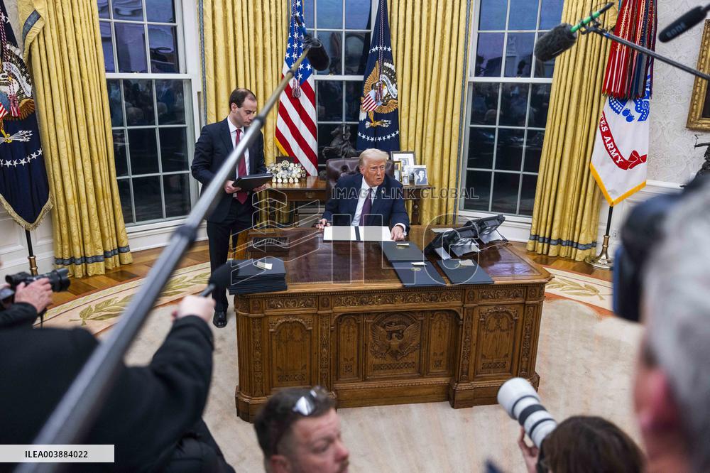 President Trump Numerous Executive Orders On The First Day Of His Presidency - DC