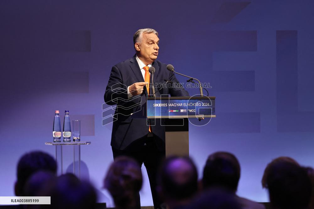 Viktor Orban speaks during a conference - Budapest