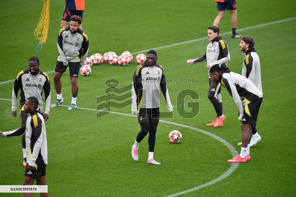 CALCIO - Altro - Team Juventus - Training